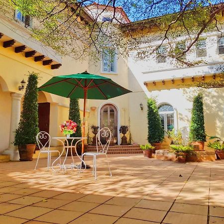 Prompimarn Villa Toscana Banguecoque Exterior foto